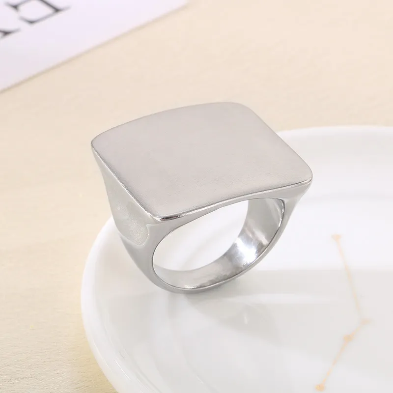 Sandblasted Surface with Laser-Engravable Logo Rings for Men and Women