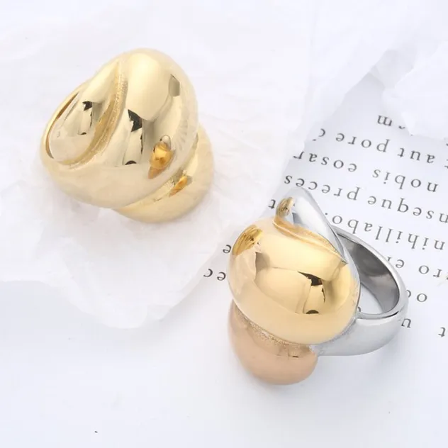 Geometric Design Glossy Finish Ring for Stylish Index Finger