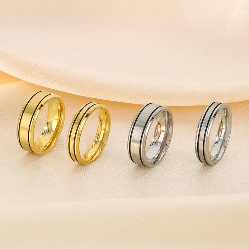 Trendy 18K Gold-Plated Frosted Stainless Steel Couple Rings for Valentine's Day Gifts