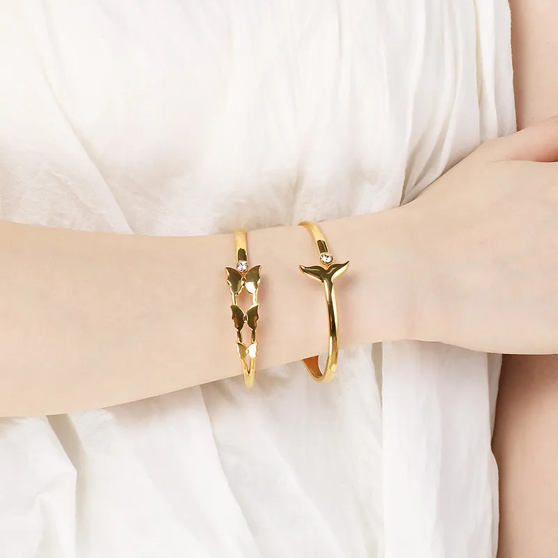 Stainless Steel Bangle with Butterfly Element Jewelry Suitable for Daily Wear