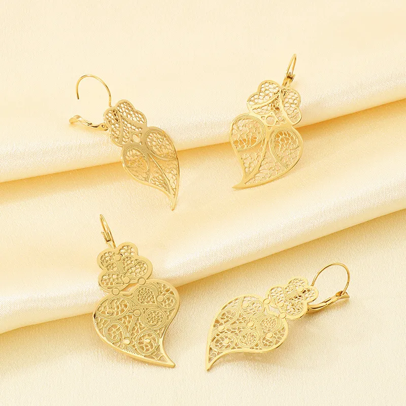 Hollow Metal Heart Leaf Stainless Steel Earrings Vintage Ethnic Water Drop Jewelry Women