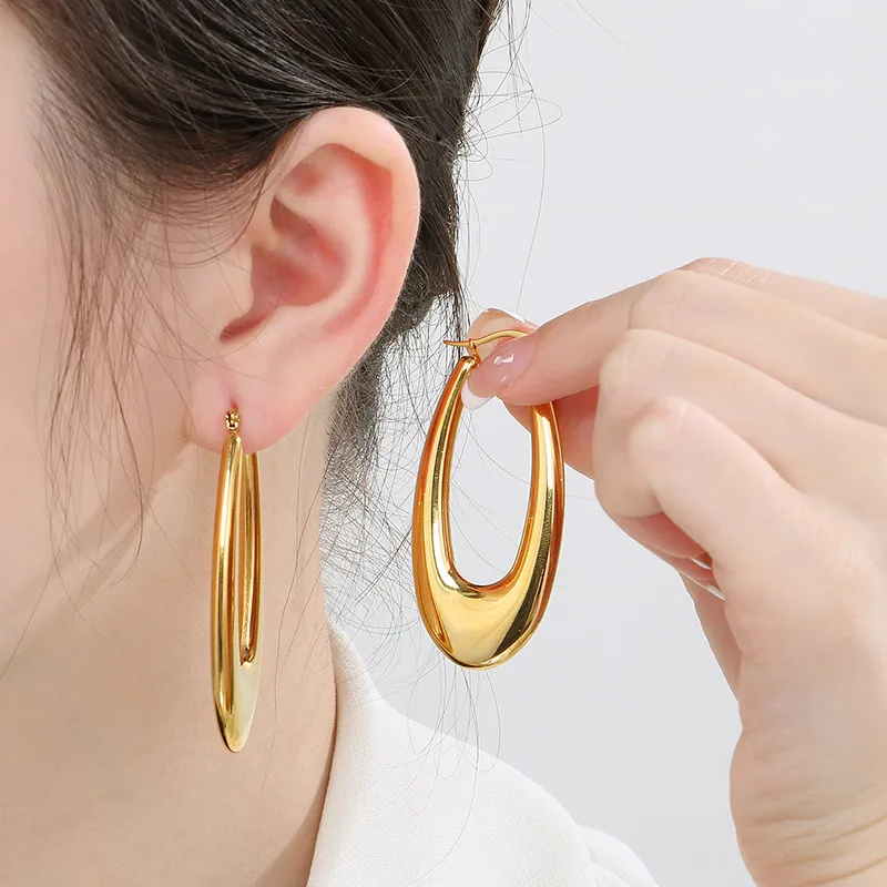 European American U-Shaped Smooth Ear Buckles 18K Gold-Plated Stainless Steel Hollow Earrings