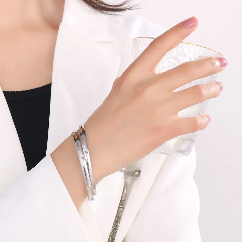 Stylish 18K Gold Plated Multi-Layered Stainless Steel Bangles