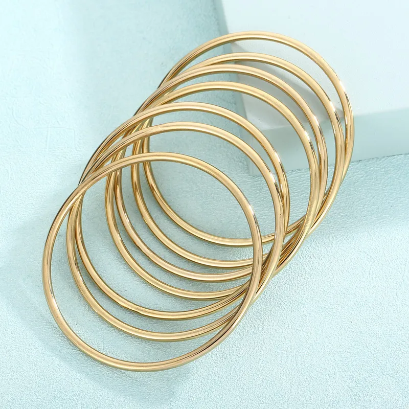 Stainless Steel Jewelry Circular Bangle Suitable for Women's Daily Wear