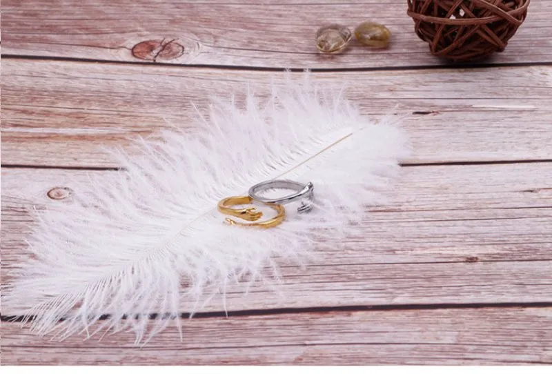 Rose Gold Plated Zircon Stone Hands Hug Stainless Steel Jewelry Ring