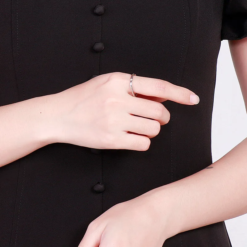Chic Plain Square Ring with Diamonds for Couples - Perfect for Index Finger