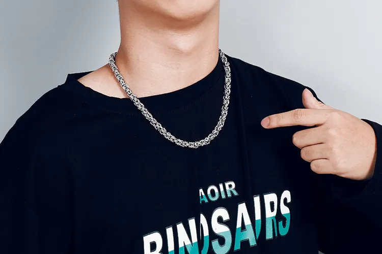 Stainless Steel Jewelry Chain Necklace Suitable for Daily Wear