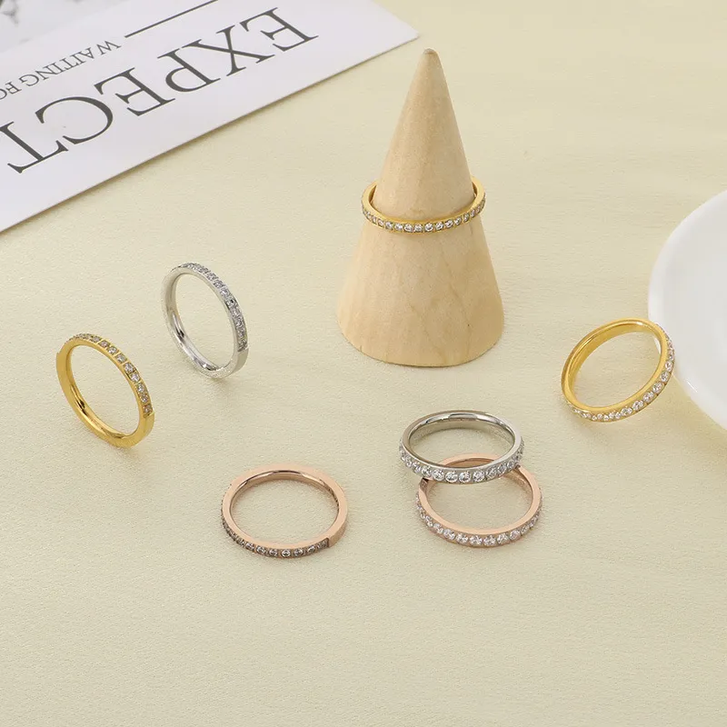 Luxurious Stainless Steel Ring for Women with Single Row of Diamond-Set Stainless Steel Band