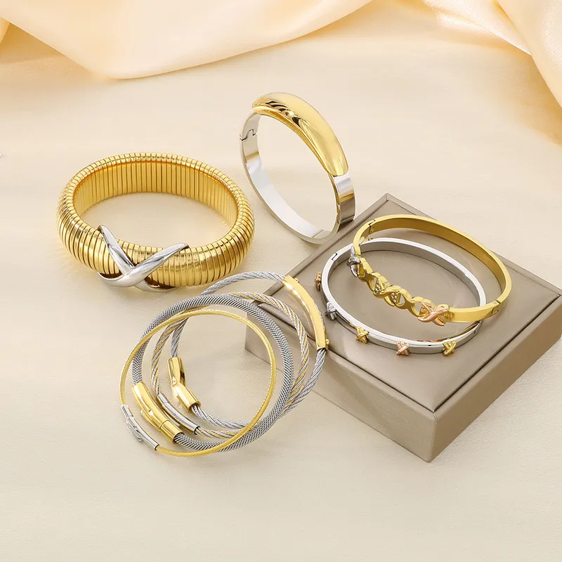 Vintage Personality Cross-Knot 18K Gold-Plated Twisted Stainless Steel Bangle Wholesale