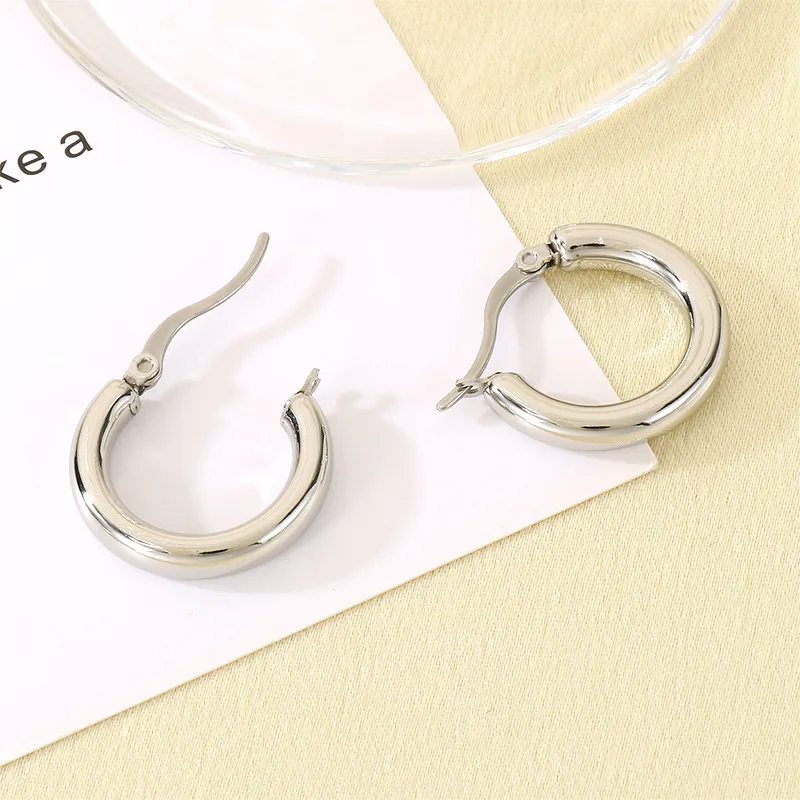 Simple Circle Versatile Earrings Female Ins Geometric Smooth Stainless Steel Earrings Jewelry