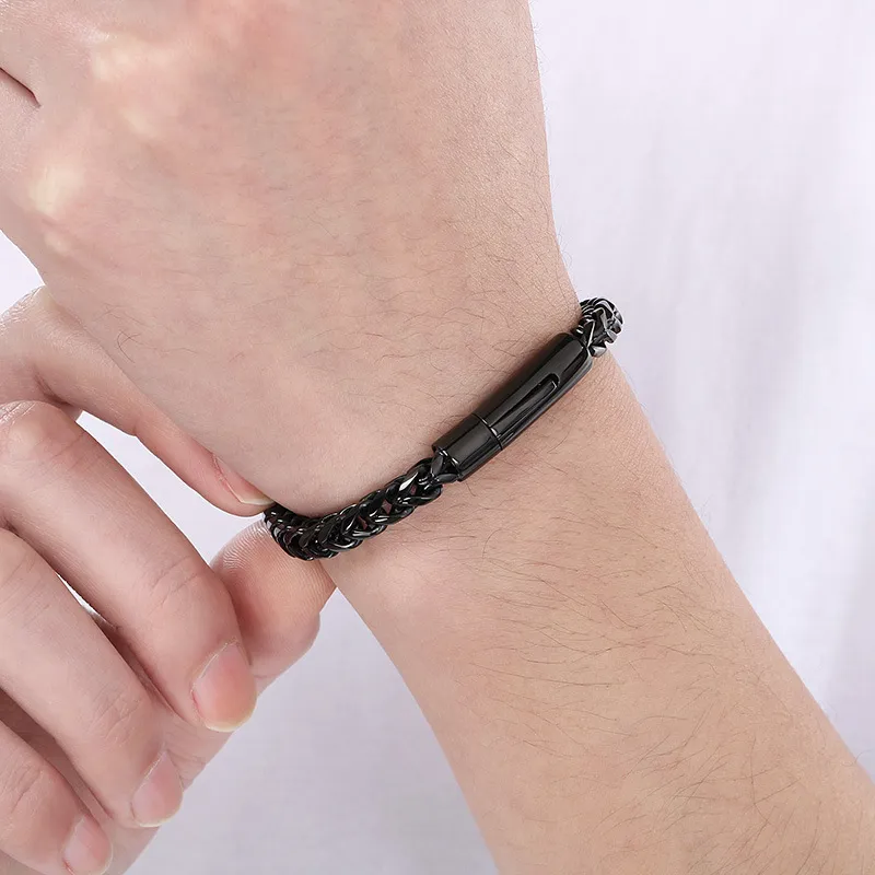 Niche Design Ins Style Stainless Steel Chain Bracelet Suitable for Daily Wear