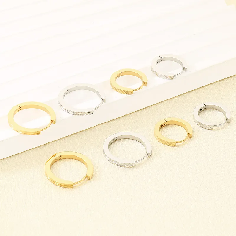 Classic Curved Small Hoop Huggie Earrings 18K Gold Plated Minimalist Stainless Steel Earrings