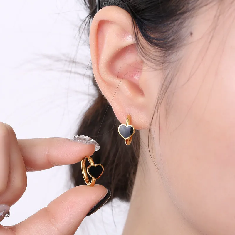 Stainless Steel Jewelry Heart-Shaped Earrings Suitable for Daily Wear