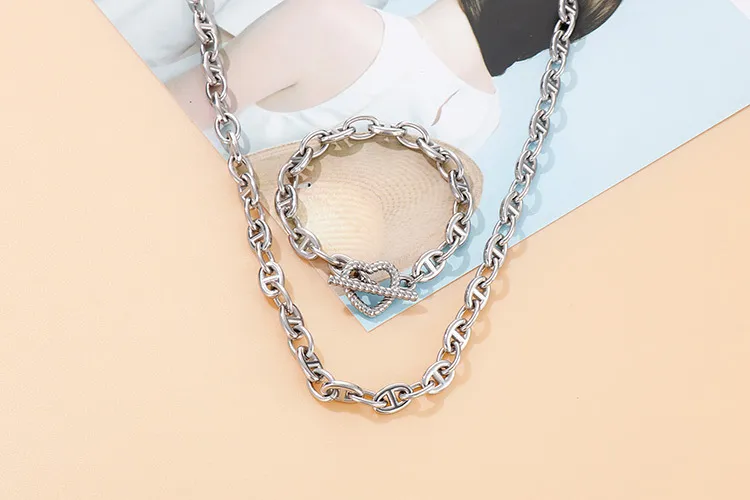 Personalized Stainless Steel Heart-Shaped Pendant Thick Chain Jewelry Sets