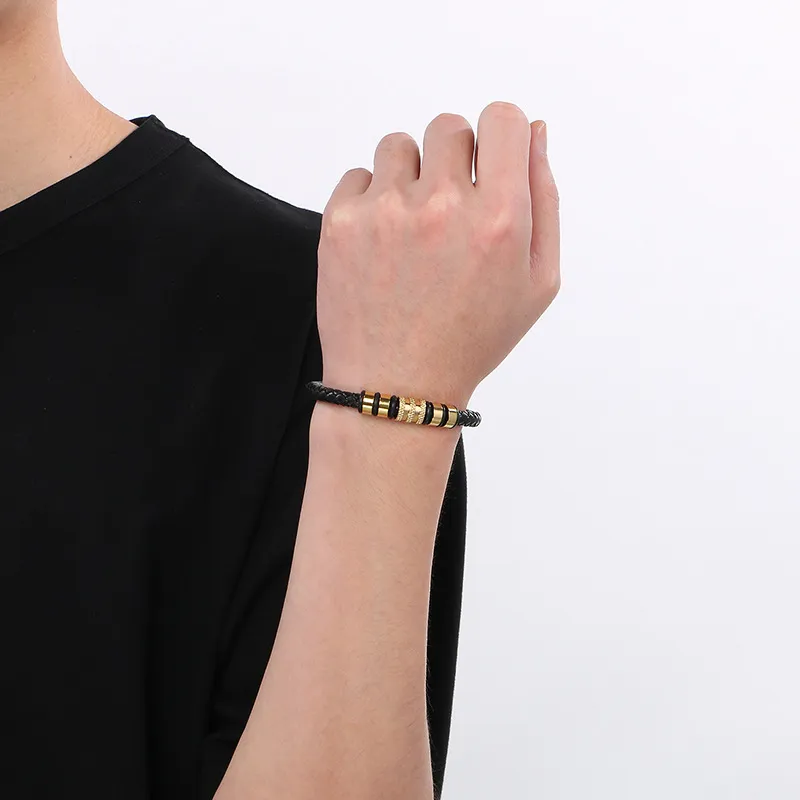 Minimalist and Trendy Stainless Steel Magnetic Buckle Bracelet Woven Leather Bracelet for Men