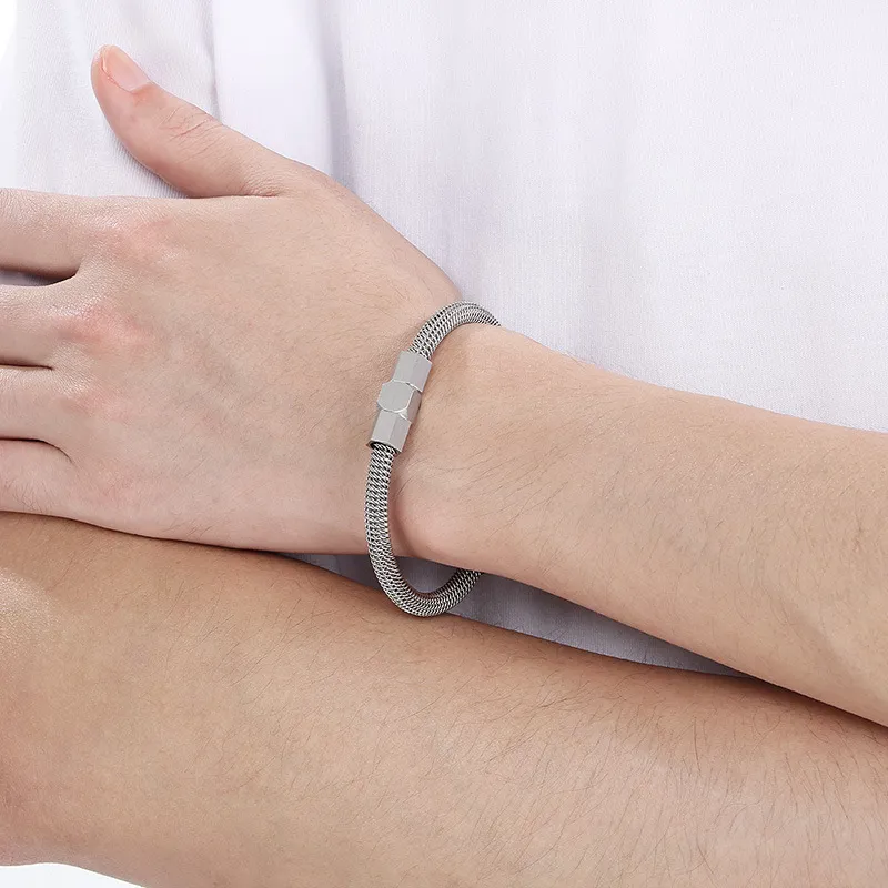 Stainless Steel Mesh Bangle with Multiple Colors to Choose From, Suitable for Daily Jewelry Wear
