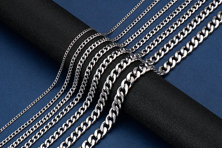Factory Direct Sales of Minimalist Beveled Chain Hip-Hop Necklaces Stainless Steel Nk Chain Wholesale