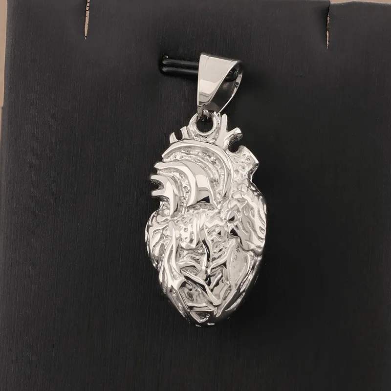 Creative Human Organ Pendant, Personalized Vacuum-Plated 18K Stainless Steel Men's Heart Pendant
