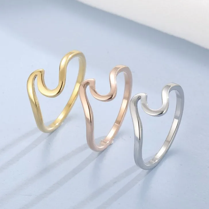 Wave-Inspired Unisex Stainless Steel Ring for Unique Style