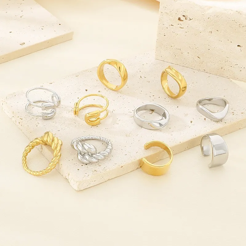 Creative Distressed Brooch with Openning Exquisite Wide-Format Laser-Etched Stainless Steel Ring