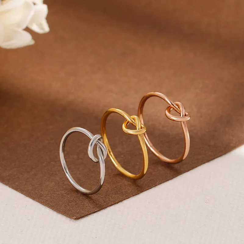 Fashion Commuting Stainless Steel Creative Hollow Knot Temperament Girl Ring Jewelry Wholesale