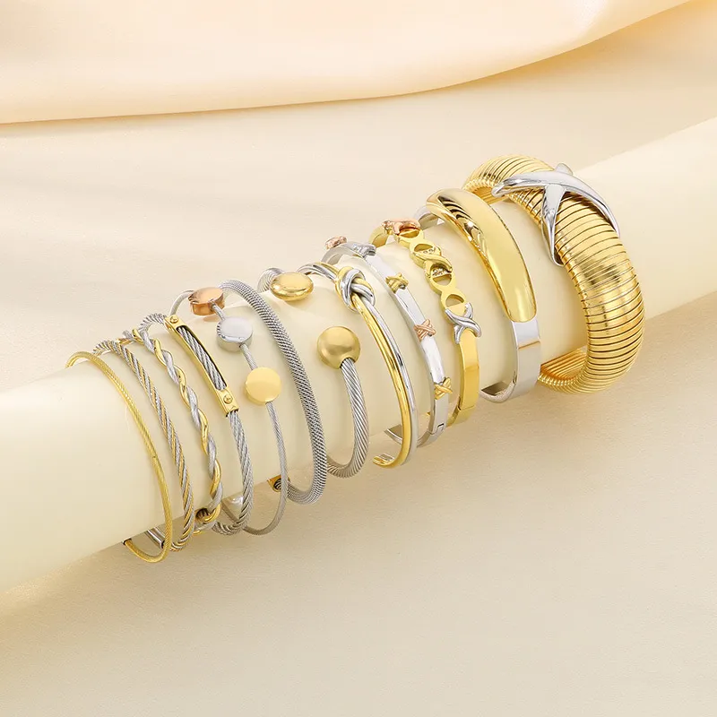 Vintage Personality Cross-Knot 18K Gold-Plated Twisted Stainless Steel Bangle Wholesale