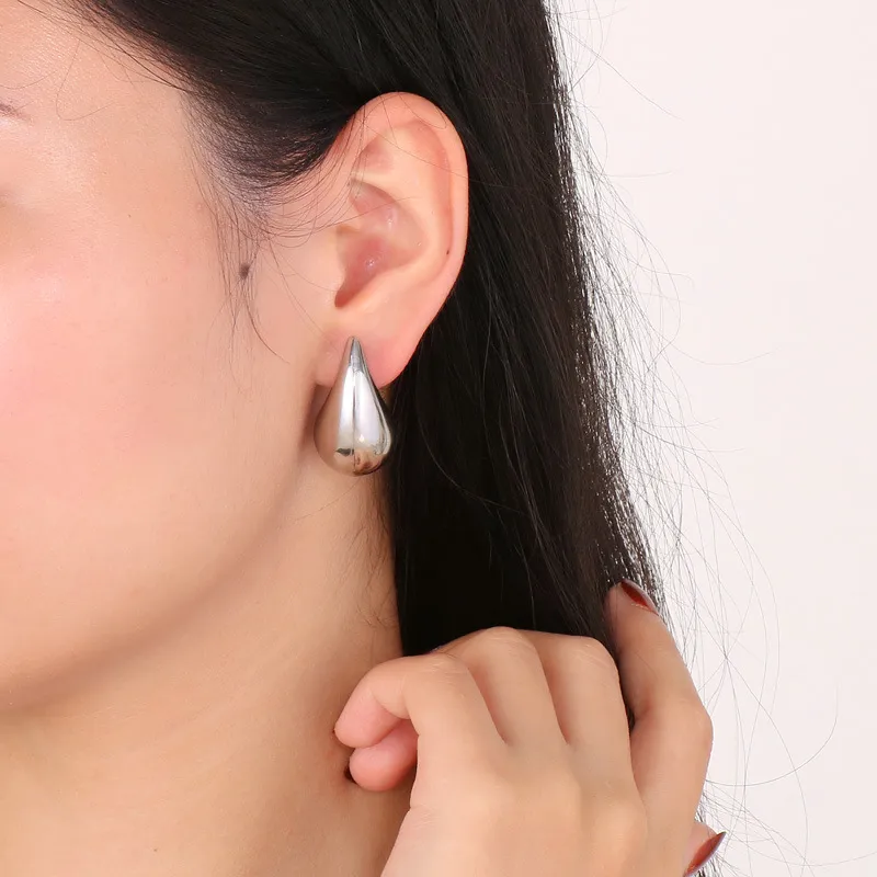 European and American Style Water Droplet Earrings with Versatile Temperament, Smooth Hollow Jewelry