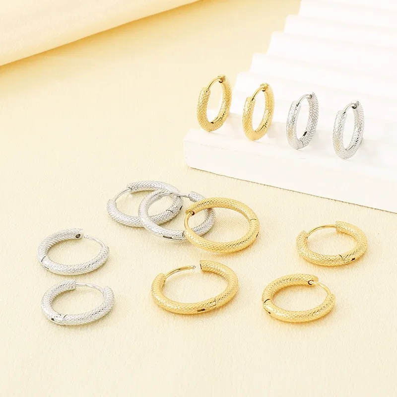 Fashion Stainless Steel Creative Dragon Pattern Embossed Circle Earrings Jewelry Wholesale