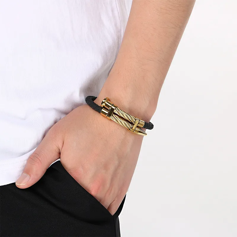 Punk Style Personalized Stainless Steel Nail Head Domineering Men's Leather Bracelet Wholesale