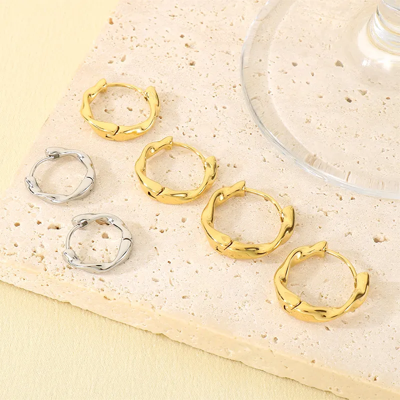 Stainless Steel Fashionable Jewelry Women's Earrings Suitable for Daily Wear