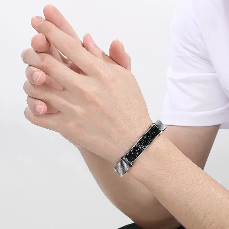 European and American Jewelry Straps, Woven Leather Curved Bracelets, Stainless Steel Bracelets That Can Be Engraved with Letters