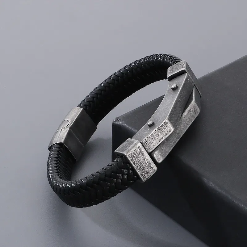 New Stainless Steel Geometric Men's Leather Bracelet Wholesale Personalized Fashion Bracelet