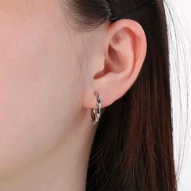 Fashion Mobius Stainless Steel Creative Twisted Circular Temperament Girl Earrings Jewelry
