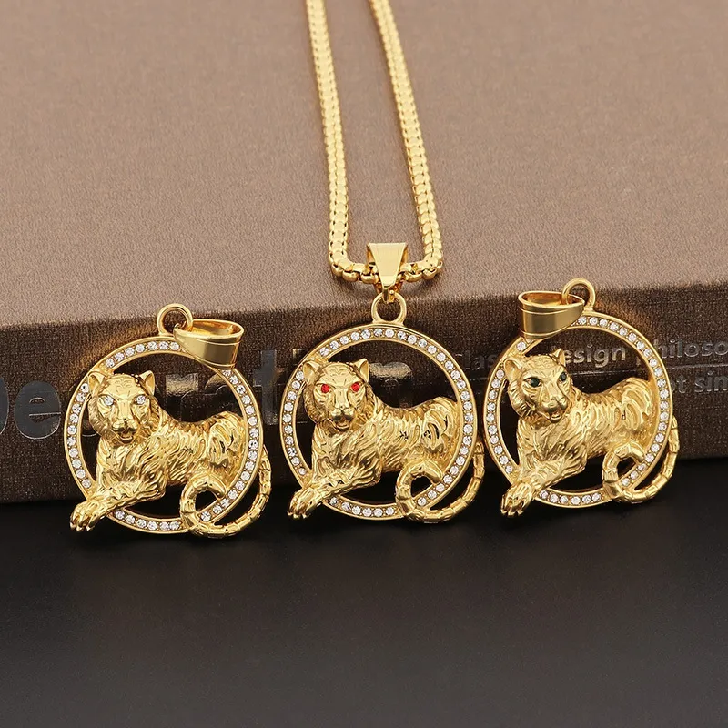Personalized Rhinestone-Encrusted Animal Pendant, Hip-Hop Style Luxury Green, Red, and White-Eyed Tiger Stainless Steel Men's Pendant