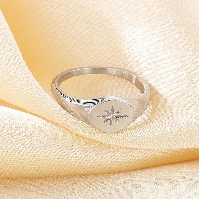 Smooth Octagonal Star Ring Stainless Steel 18K Gold-Plated Ring