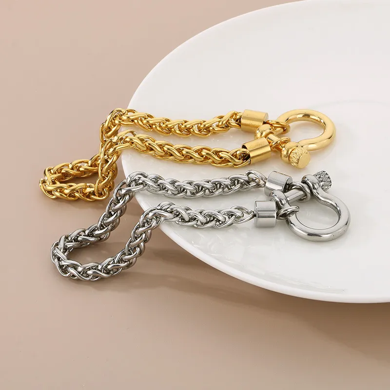 Unisex Horseshoe Buckle Necklace and Bracelet Set in Stainless Steel
