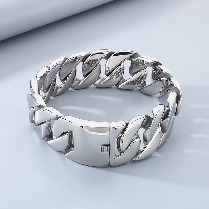 European and American Widened Ultra-Cool 43mm Cuban Chain High-Quality Glossy Necklace for Men and Women