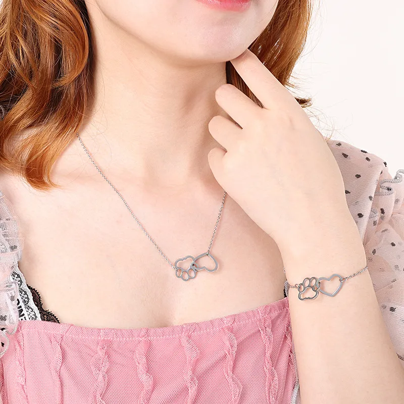 New Creative Heart-Shaped Cute Cat Paw Stainless Steel Necklace and Bracelet Jewelry Sets