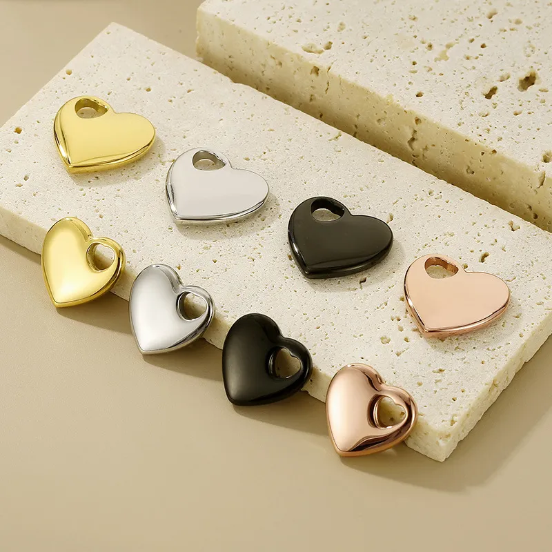 Stainless Steel Heart-Shaped Small Tag Pendant Stainless Steel Heart Jewelry Charms Accessories