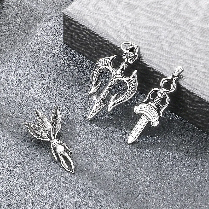 Cross Border Domineering Sea God Trident Dry Pendant Retro Magic Mandela Grass Sword Stainless Steel Men's Pendant Accessory