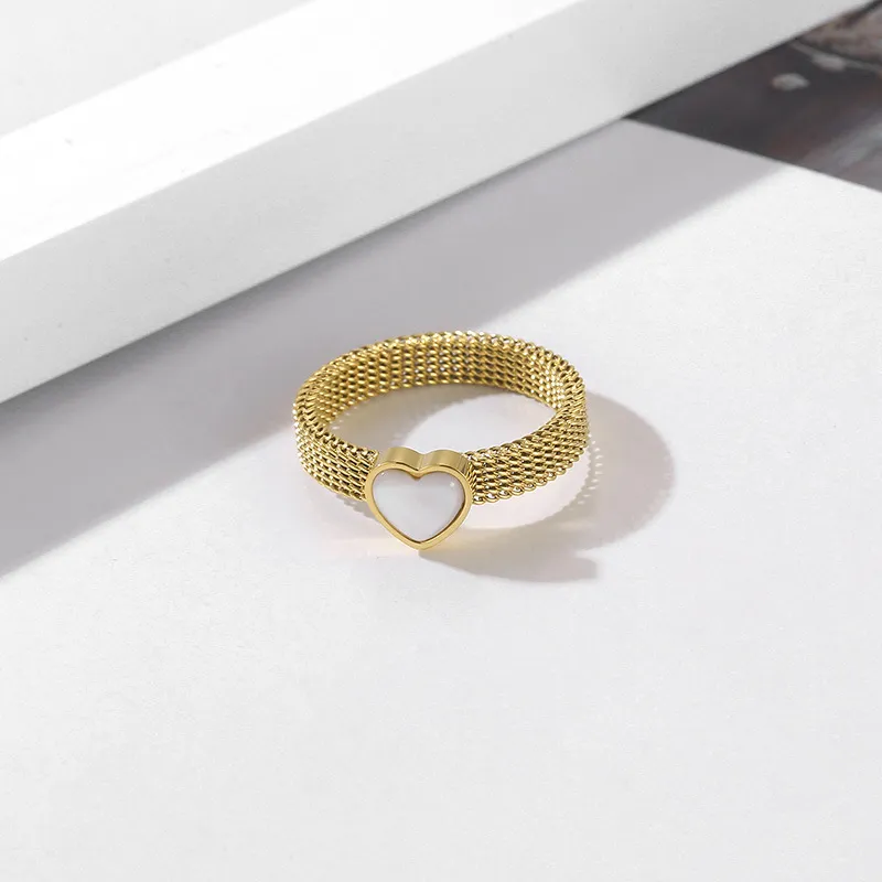 Korean Fashion Stainless Steel Strap Ring Design with Heart Inlaid Shell Ring