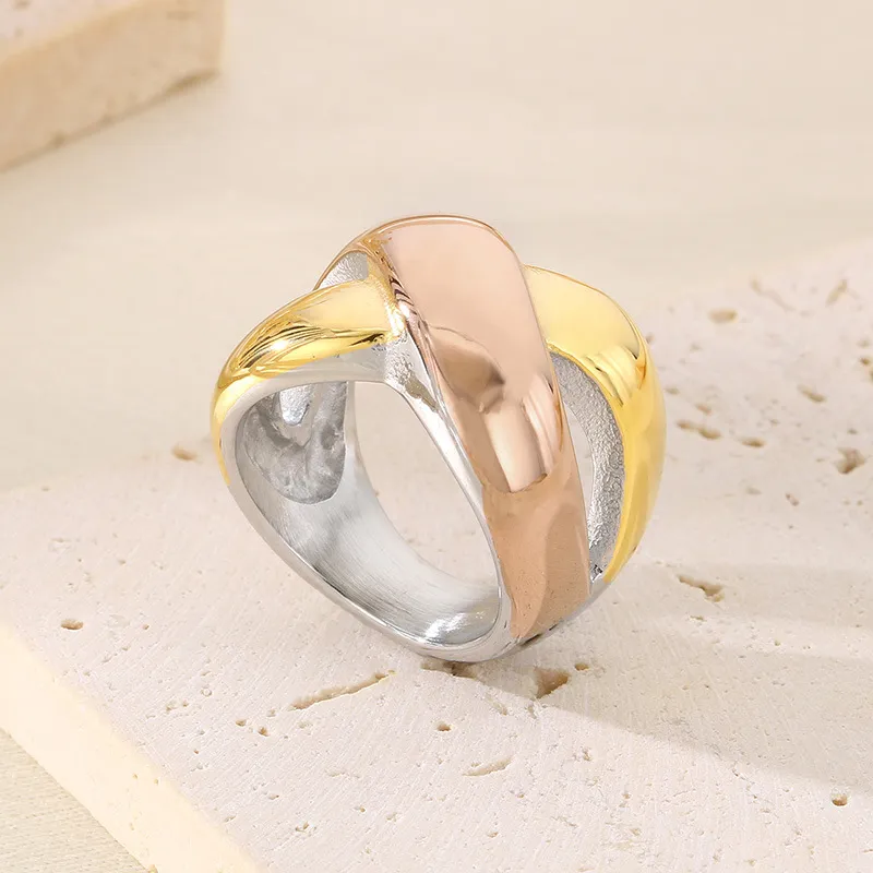 Trendy Fashion Contrast Color Ring Retro Irregular Ins Diamond-Embedded Stainless Steel Rings