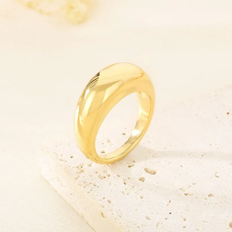 Ins Cold Wind Stainless Steel Diamond Set Ring Suitable for Daily Wear