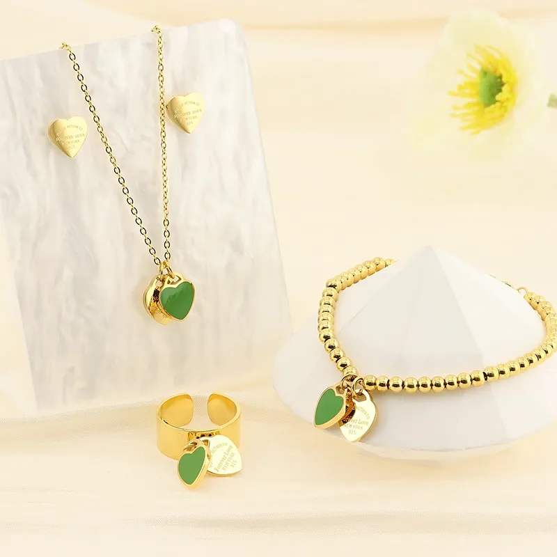 18K Gold Plated Open Heart-Shaped Clavicle Chain with Multi-Color Epoxy Resin Stainless Steel Ring Set
