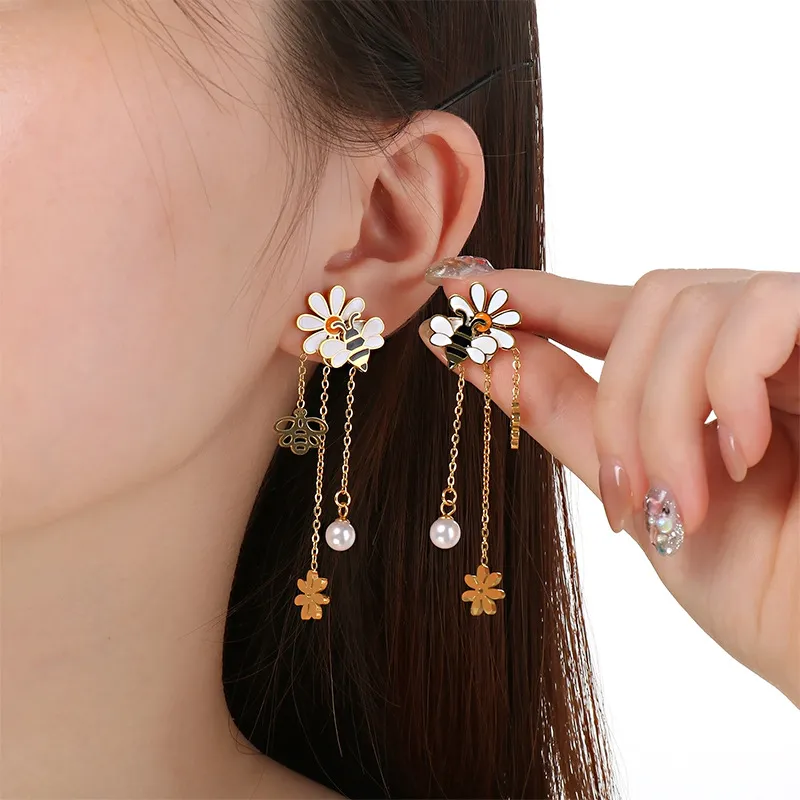 Stainless Steel Fashion Jewelry with Bee Ladybug Element Women's Earrings