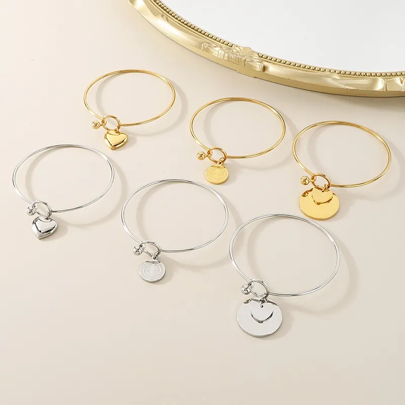 Heart Shaped Bangles Women's Engraved Love Pendant Buckle Bracelet