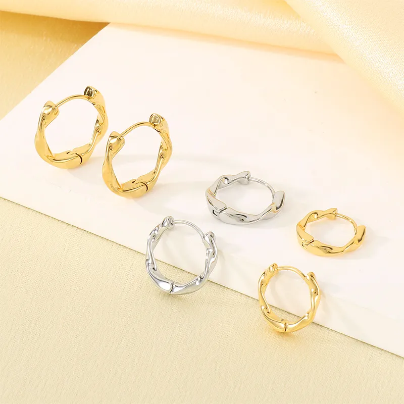 Stainless Steel Fashionable Jewelry Women's Earrings Suitable for Daily Wear