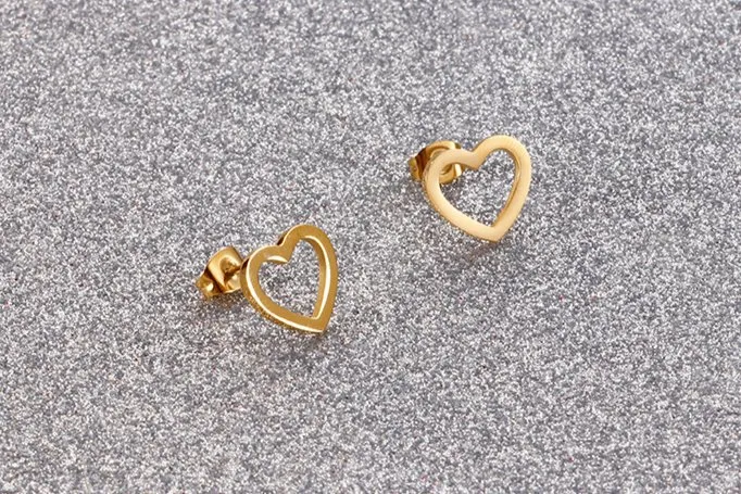 Trendy Women's Stainless Steel Heart-Shaped Stud Earrings for Wholesale