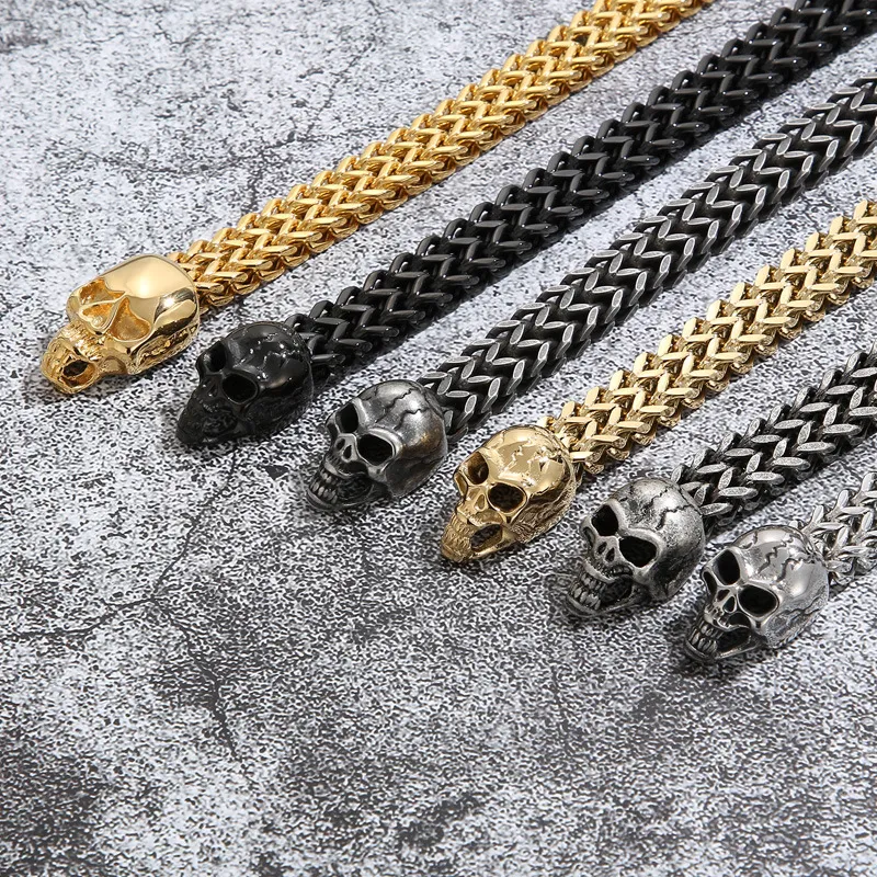 Wholesale of Foreign Trade Hand Jewelry: European and American Fashionable, Personalized, and Aggressive Punk Skull Stainless Steel Men's Bracelet