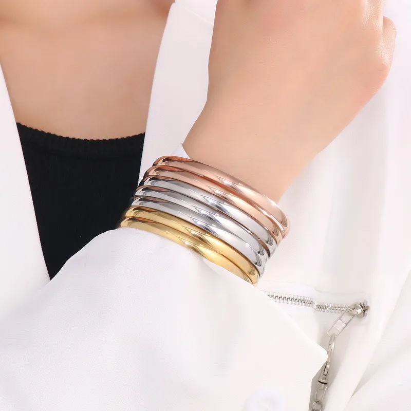 Stylish 18K Gold Plated Multi-Layered Stainless Steel Bangles